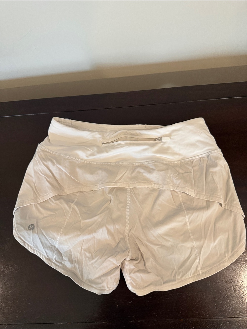 Lululemon shorts - Picture 4 of 4